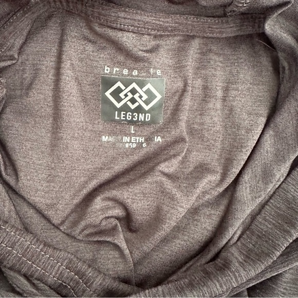 LEGEND Dark Gray Long Sleeve Workout Pullover Jacket Jersey Large Gym Exercise - Picture 3 of 5